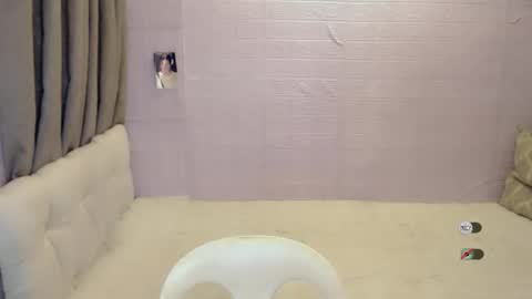 xsabbylicious69 online show from February 6, 5:56 am