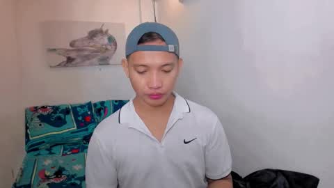 Snapshot of xsebastian19 chatting on December 22, 10:07 pm xsebastian19 online show from December 22, 10:07 pm