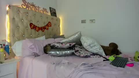 Snapshot of xshantall_hotx chatting on February 16, 11:48 pm Shantyonlyfansshantallsalcedo online show from February 16, 11:48 pm