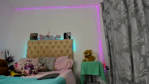 Snapshot of xshantall_hotx chatting on October 7, 3:42 pm Shantyonlyfansshantallsalcedo online show from October 7, 3:42 pm