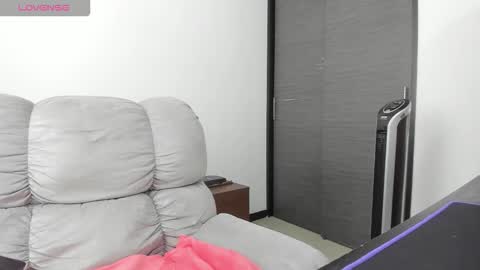 Hellen Sofia instagram hellen5546 online show from October 18, 12:28 pm