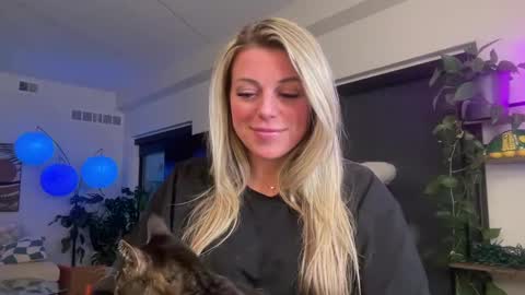 xstellabeex online show from January 10, 10:46 pm