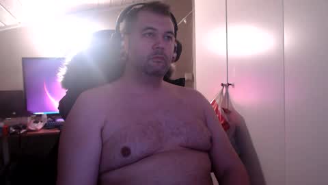 Snapshot of xtmartin chatting on December 18, 5:41 pm SlaveTrainingToServe86 online show from December 18, 5:41 pm