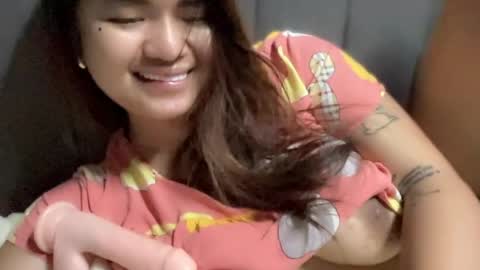 Snapshot of xtremelyasian chatting on May 28, 6:38 pm xtremelyasian online show from May 28, 6:38 pm