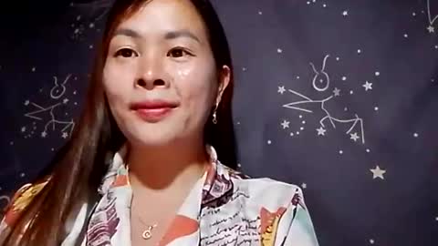 xuxulove00 online show from January 15, 12:15 am