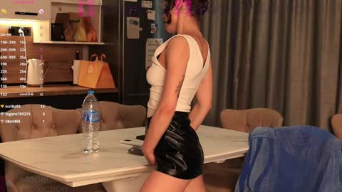FrancyStepmom and YStepson    INTERESTED IN A GIRL-GIRL COLLABORATION  TEXT ME HERE  or INSTAGRAM online show from May 26, 4:25 pm