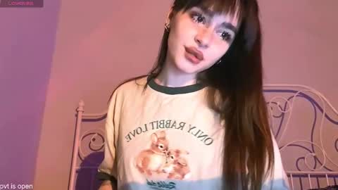 Lily online show from February 8, 8:34 pm