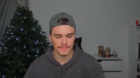 raul online show from January 15, 12:32 pm