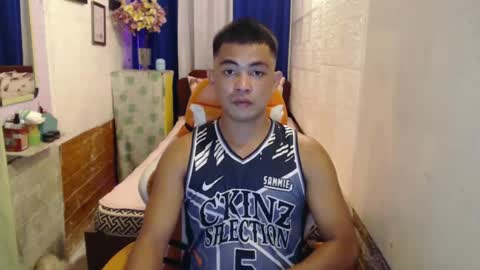 Snapshot of xxasianryanxx chatting on January 10, 11:00 am xxasianryanxx online show from January 10, 11:00 am
