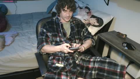 Snapshot of xxbobbydigitalxx chatting on January 17, 2:18 am XxBobbiDigitalxX online show from January 17, 2:18 am