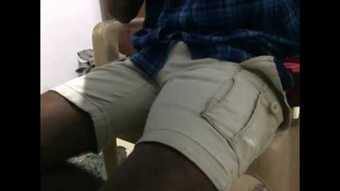 Snapshot of xxboyfunlive chatting on December 7, 5:37 am xxboyfunlive online show from December 7, 5:37 am