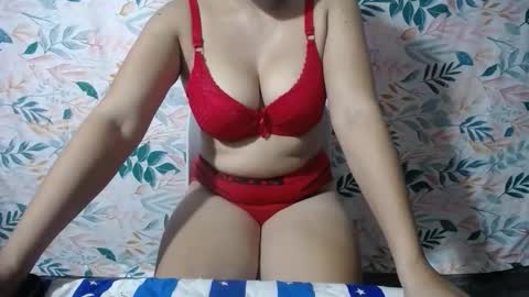 Snapshot of xxhott_ chatting on October 21, 3:13 pm xxhott_ online show from October 21, 3:13 pm