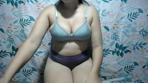 Snapshot of xxhott_ chatting on November 26, 12:39 pm xxhott_ online show from November 26, 12:39 pm