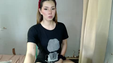 Dyanna Zulla online show from February 10, 3:10 am