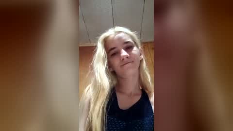 xxjessiebugxx online show from July 17, 3:57 am