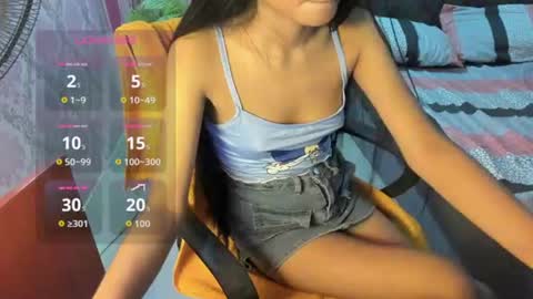 Snapshot of xxkayjeanxx chatting on July 18, 12:09 pm Aya online show from July 18, 12:09 pm