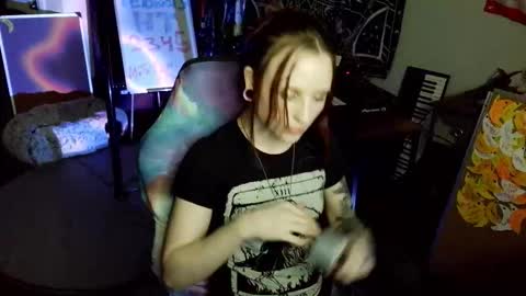 Lilith online show from February 23, 3:37 am