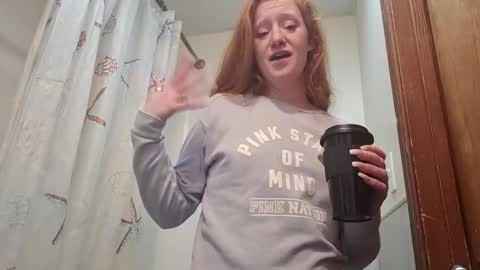 Snapshot of xxmariebliss chatting on December 19, 3:46 am xxmariebliss online show from December 19, 3:46 am