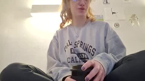 xxmariebliss online show from February 15, 3:42 pm