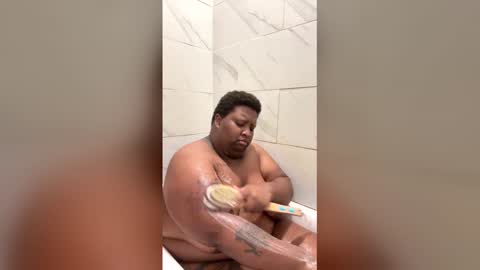 Snapshot of xxmoniquestarrxx chatting on May 12, 12:08 am Thee Baddest BBW online show from May 12, 12:08 am