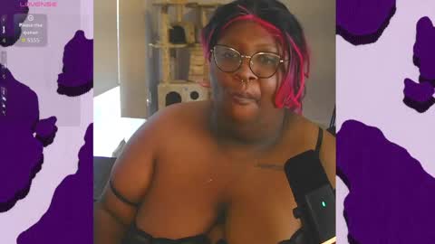 Snapshot of xxmoniquestarrxx chatting on May 24, 2:00 pm Thee Baddest BBW online show from May 24, 2:00 pm