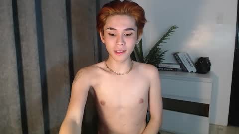 Snapshot of xxsebastian18 chatting on January 20, 10:51 am seb online show from January 20, 10:51 am