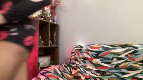 kisses online show from September 25, 10:46 pm