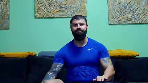 Xtream Leonard online show from November 16, 12:55 pm