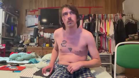 Snapshot of xxuwux chatting on July 15, 2:39 am FUCKR online show from July 15, 2:39 am