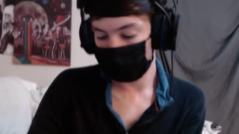 David Fox online show from December 18, 3:23 am