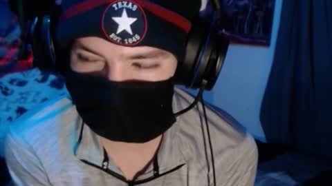 David Fox online show from March 27, 8:26 am