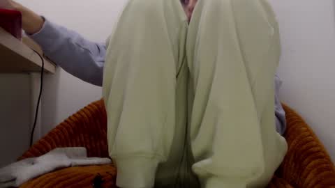 Snapshot of xxxbellalola chatting on January 16, 6:37 pm Lola online show from January 16, 6:37 pm