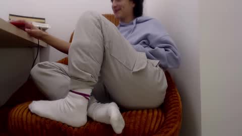 Snapshot of xxxbellalola chatting on February 19, 1:50 pm Lola online show from February 19, 1:50 pm