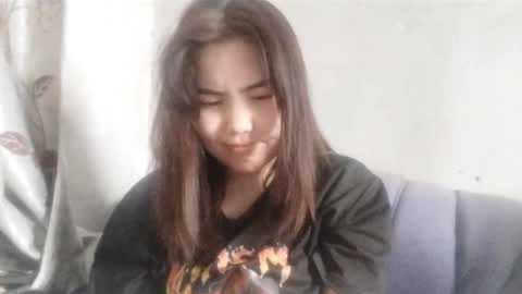 xxxcutekittyx online show from April 5, 8:55 am