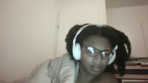 Snapshot of xxxdanidoomsdayxxx chatting on May 12, 11:35 pm Danielle online show from May 12, 11:35 pm