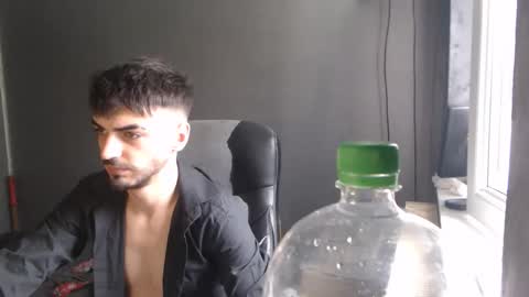 xxxdonpuiuuxxx online show from January 19, 7:23 am