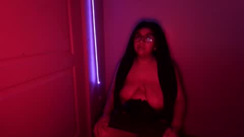 Parejahot69 online show from May 16, 5:59 am
