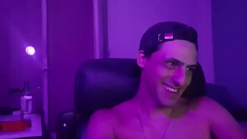 Snapshot of xxxfacu chatting on January 16, 5:32 am xxxfacu online show from January 16, 5:32 am