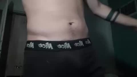 Snapshot of xxxfacu chatting on February 22, 4:18 am xxxfacu online show from February 22, 4:18 am