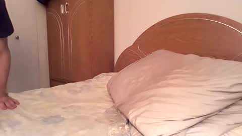 Snapshot of xxxfredmtlxxx chatting on March 24, 1:38 pm xxfredmtl18xx online show from March 24, 1:38 pm