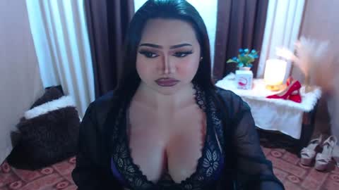 Snapshot of xxxgiganticoliviacummerxxx chatting on May 31, 3:52 pm OLIVIA online show from May 31, 3:52 pm