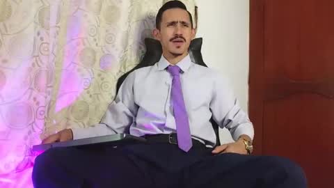 Kev online show from April 14, 7:53 pm