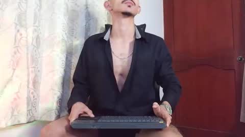 Kev online show from April 16, 9:39 pm