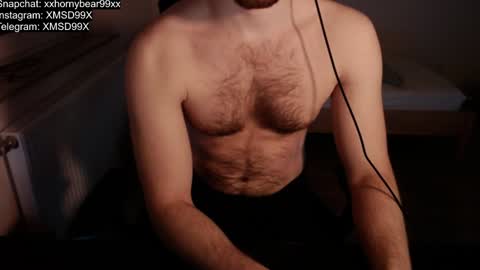 Snapshot of xxxhornybear99xxx chatting on December 30, 9:08 pm Matthias online show from December 30, 9:08 pm