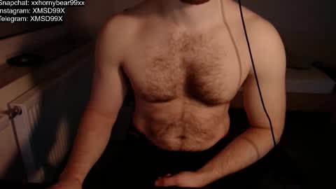 Snapshot of xxxhornybear99xxx chatting on September 23, 6:33 pm Matthias online show from September 23, 6:33 pm