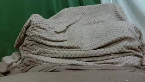 Lola online show from March 30, 7:26 pm