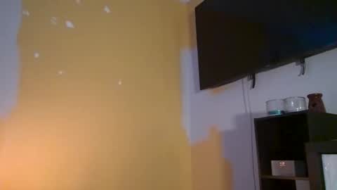 Snapshot of xxxlolalovexxx chatting on December 1, 1:38 pm Lola online show from December 1, 1:38 pm