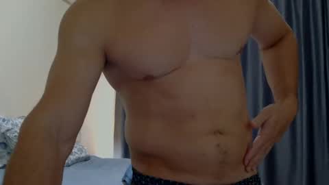 xxxmusclebigcockxxx online show from February 1, 2:05 am