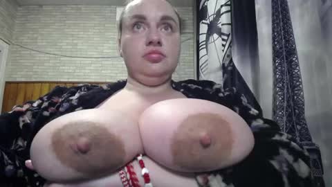 Lana online show from March 17, 5:49 pm