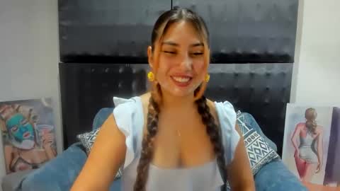 Snapshot of xxxsarita_cute chatting on April 28, 2:27 am Sara online show from April 28, 2:27 am